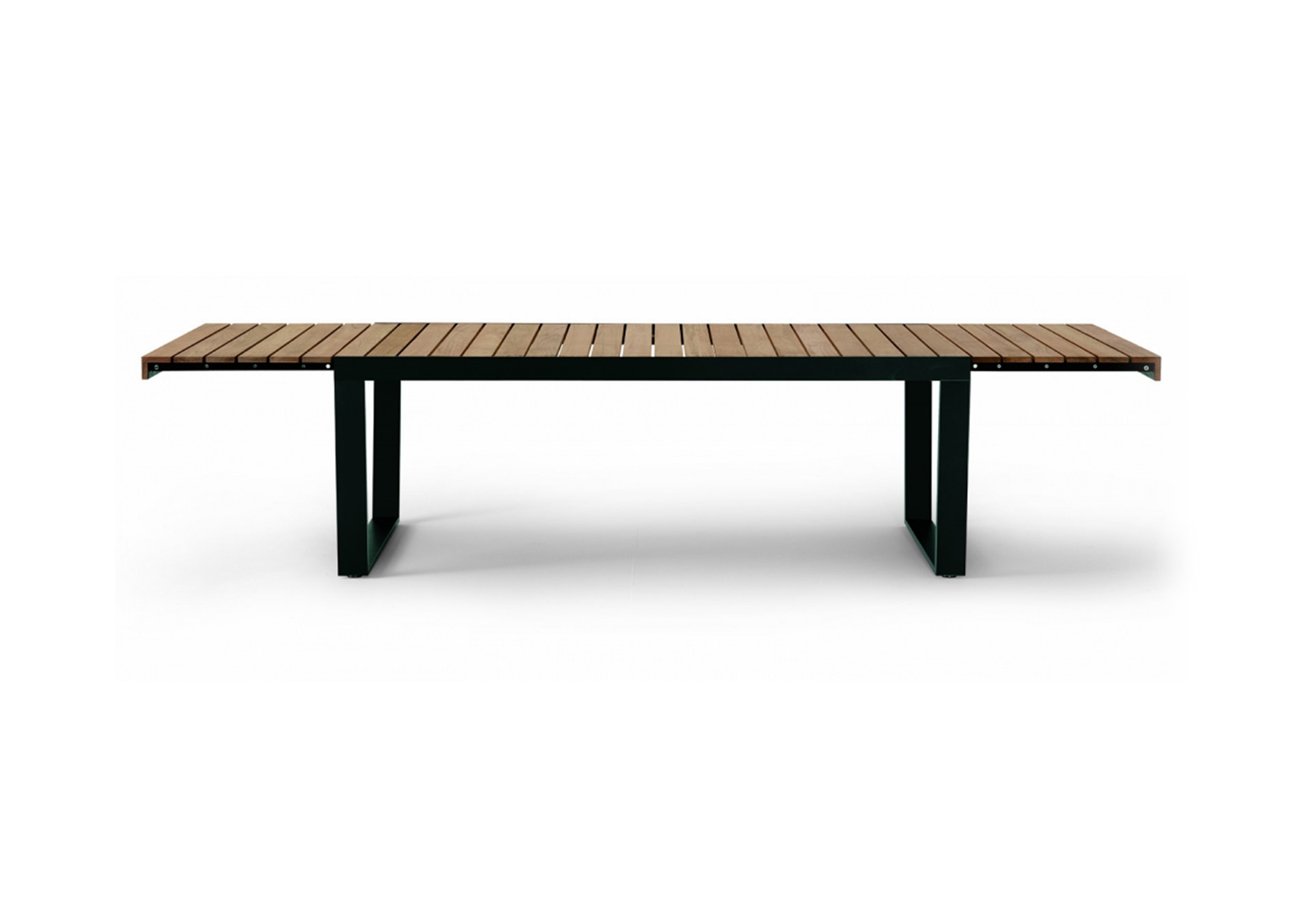 QS OUTDOOR SPINNAKER TABLE